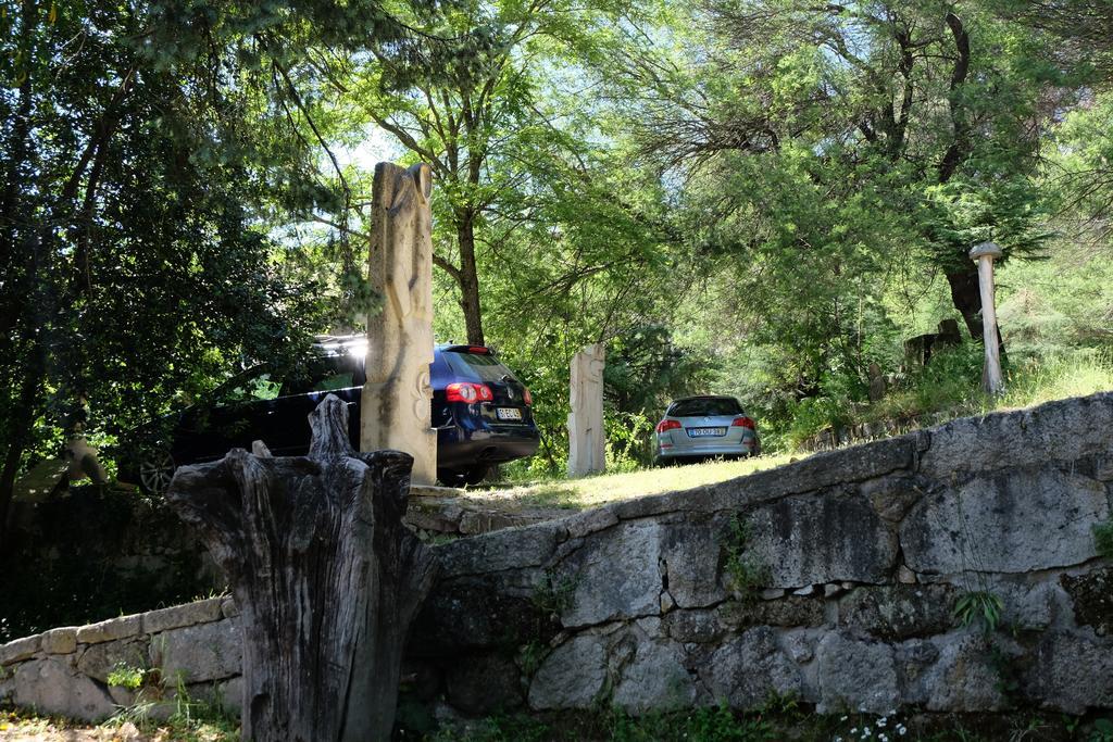 منزل الضيف كاسترو دير  في Alvores Do Tempo - Quinta De Turismo Rural المظهر الخارجي الصورة